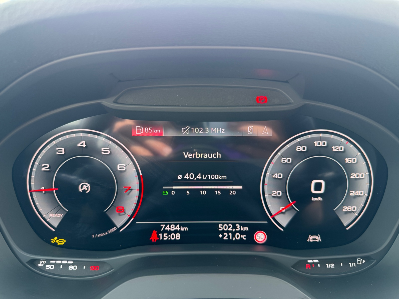 Q2 advanced 30 TFSI Schaltgetriebe Kam.,PDC,AHK