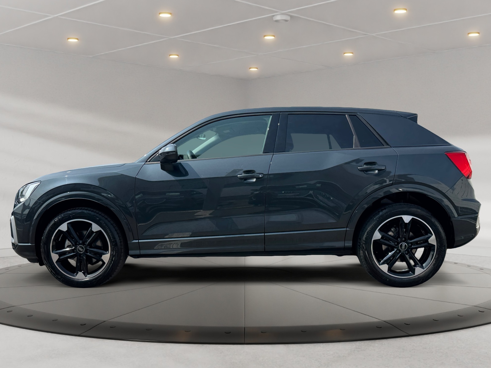 Q2 advanced 30 TFSI Schaltgetriebe Kam.,PDC,AHK
