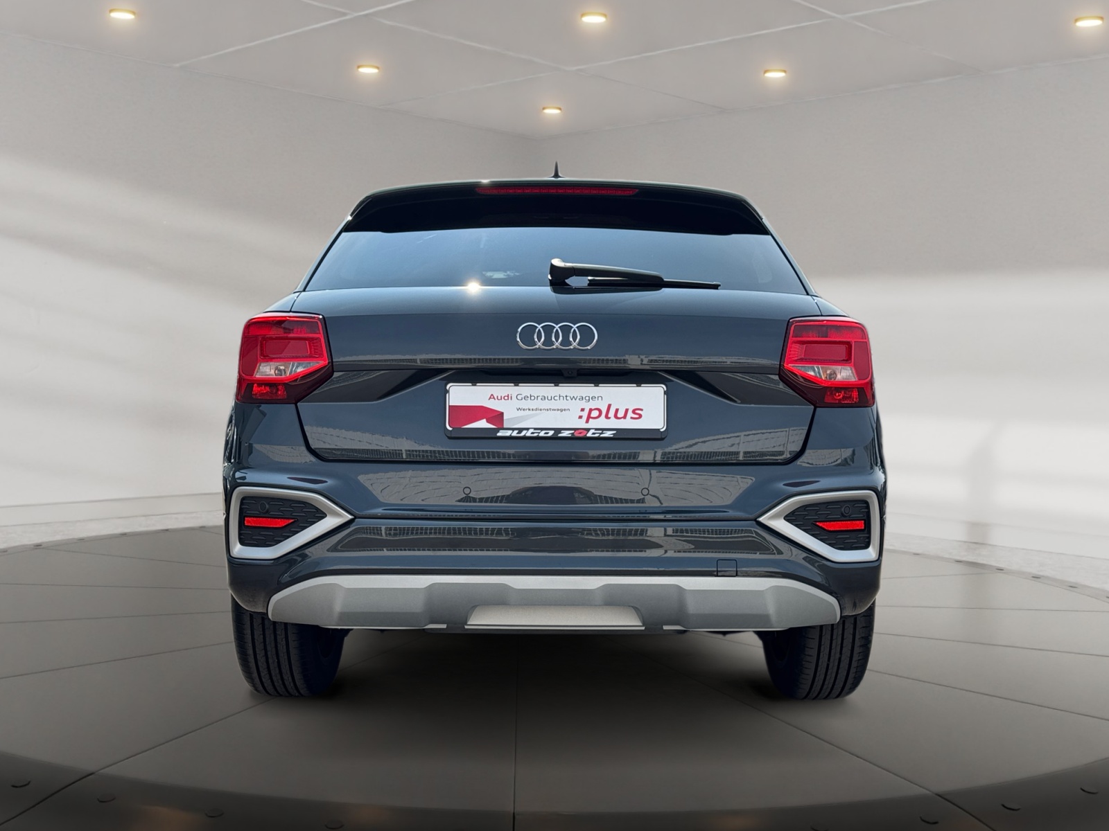 Q2 advanced 30 TFSI Schaltgetriebe Kam.,PDC,AHK