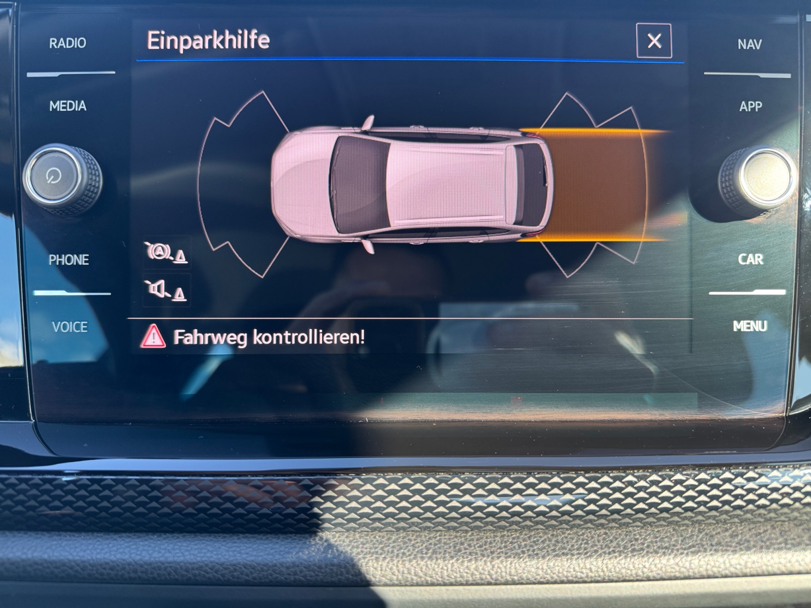 Taigo 1.0TSI LIFE PDC,Virtual,LED,2xKlima,KlimaA