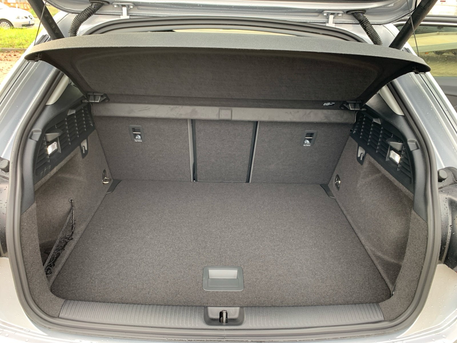 Q2 advanced 35 TFSI S tronic Kam.,PDC,Virtual,LM