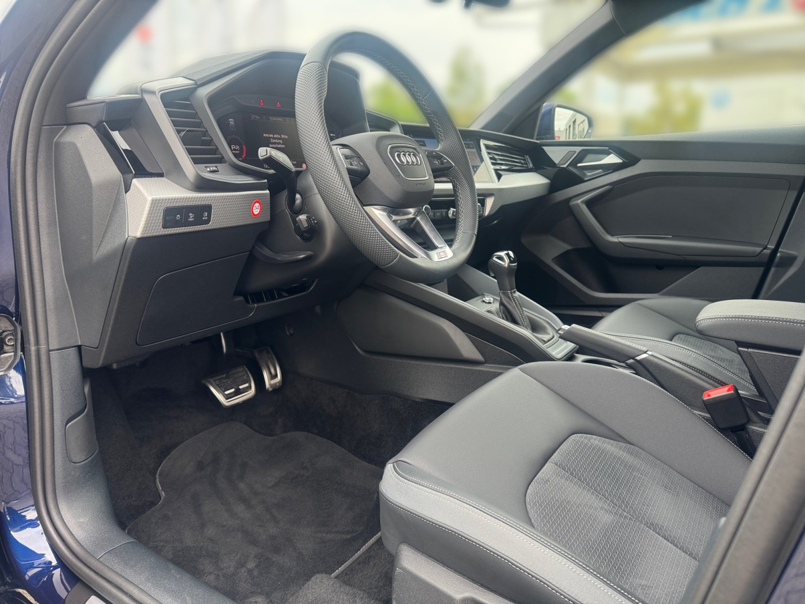 A1 Sportback advanced 35 TFSI S tronic S Line,LM