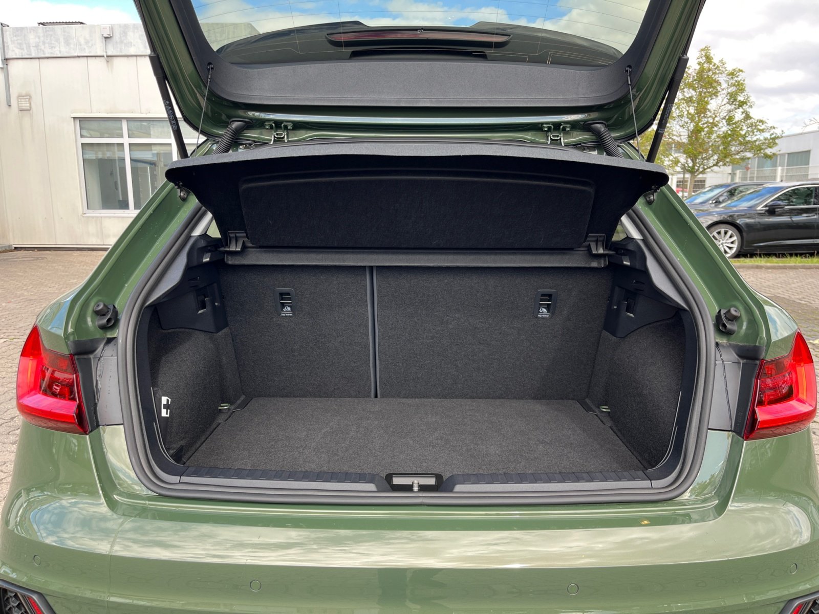 A1 Sportback S Line,PDC,Virtual,LED,Navi,2xKlima