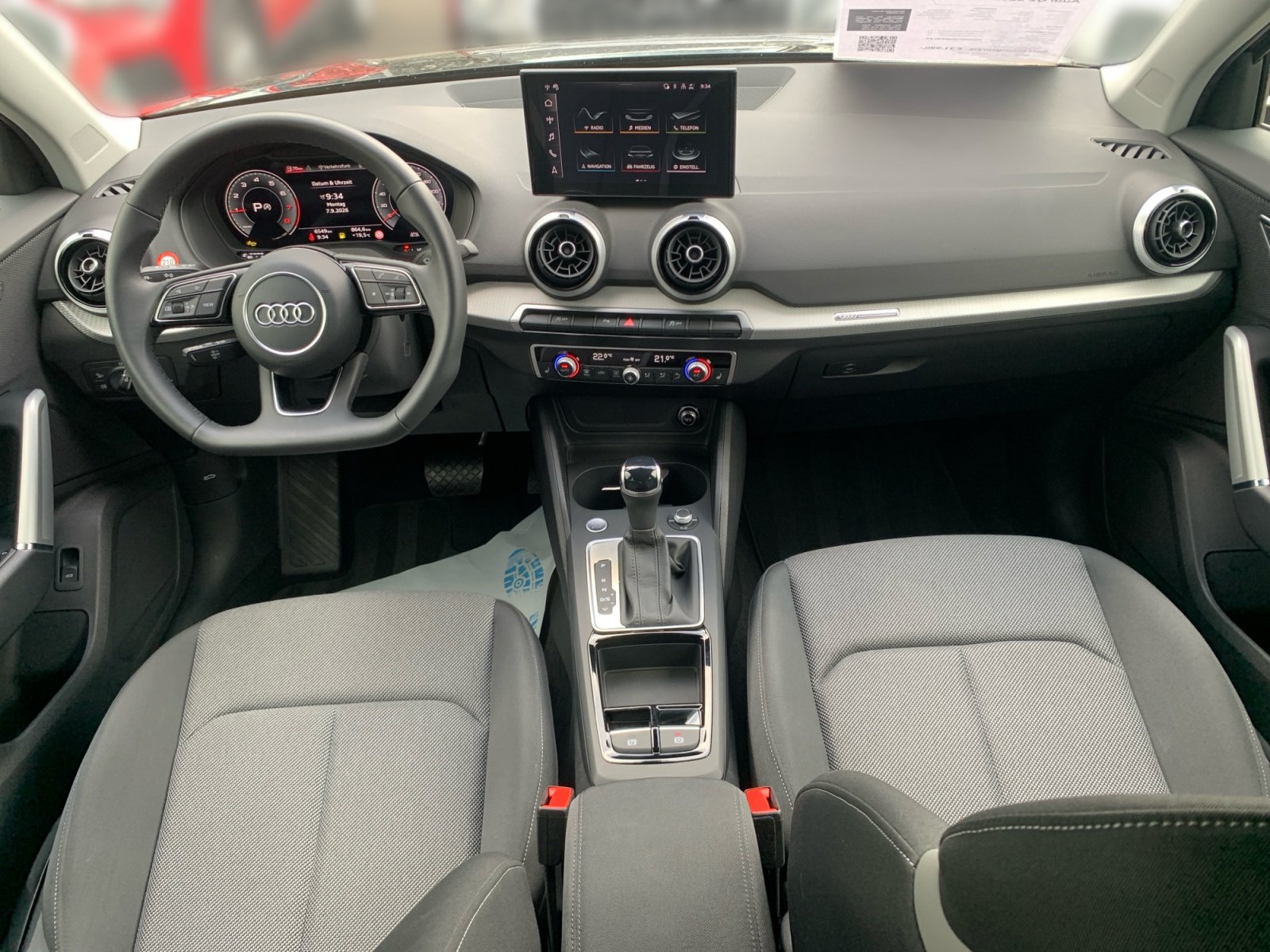 Q2 advanced 35 TFSI S tronic matrix,Kam.,PDC,AHK