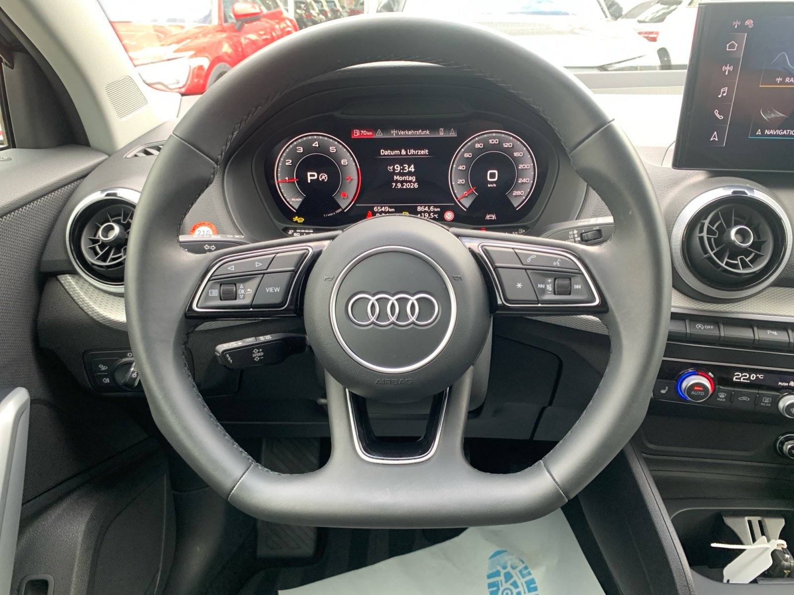 Q2 advanced 35 TFSI S tronic matrix,Kam.,PDC,AHK