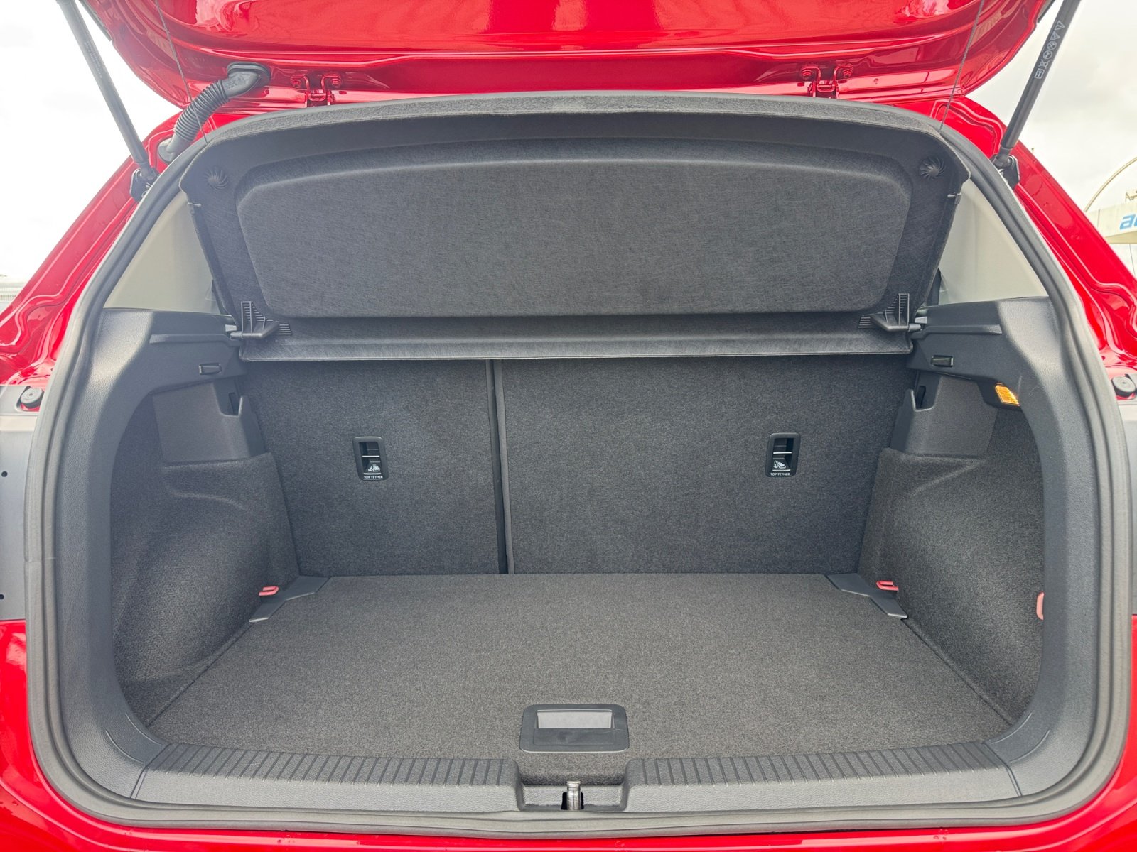 T-Cross Life 1.0 l TSI OPF  7-Gang-DSG Kam.,PDC