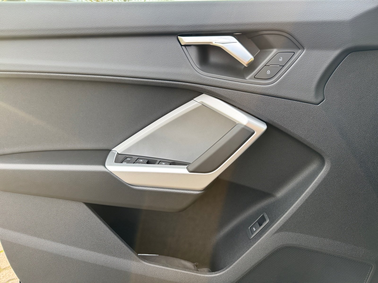 Q3 advanced 35 TFSI S tronic matrix,PDC,Virtual