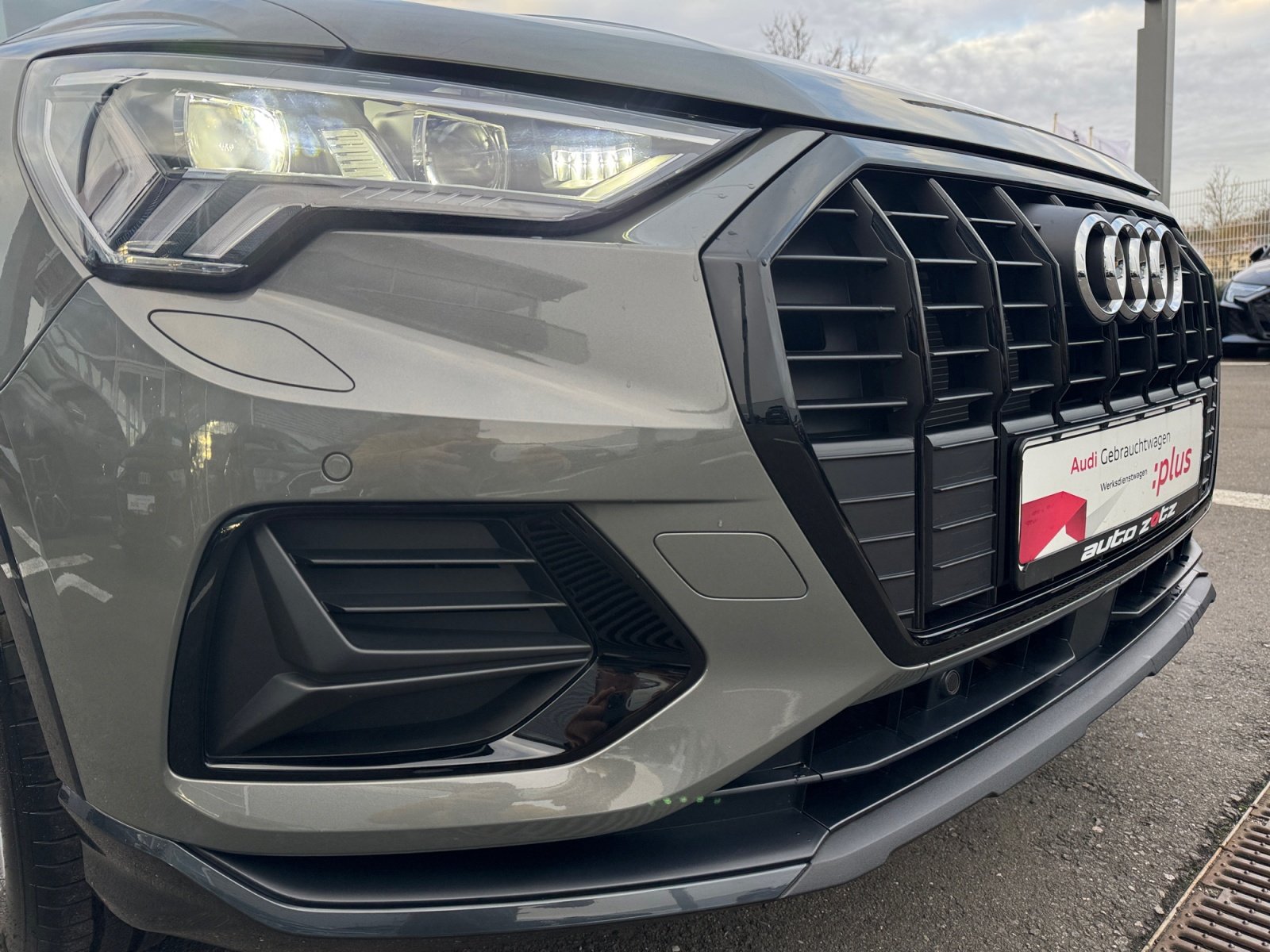 Q3 advanced 35 TFSI S tronic matrix,PDC,Virtual