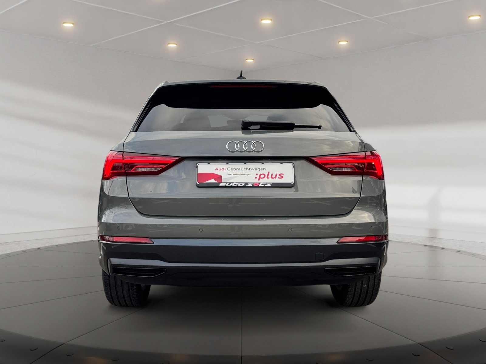 Q3 advanced 35 TFSI S tronic matrix,PDC,Virtual