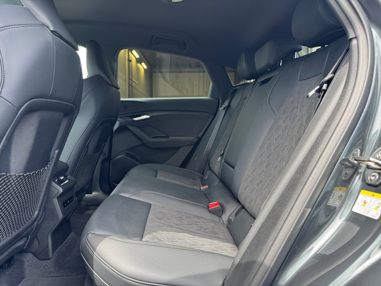 Q6 Sportback e-tron performance 225 kW S Line,LM