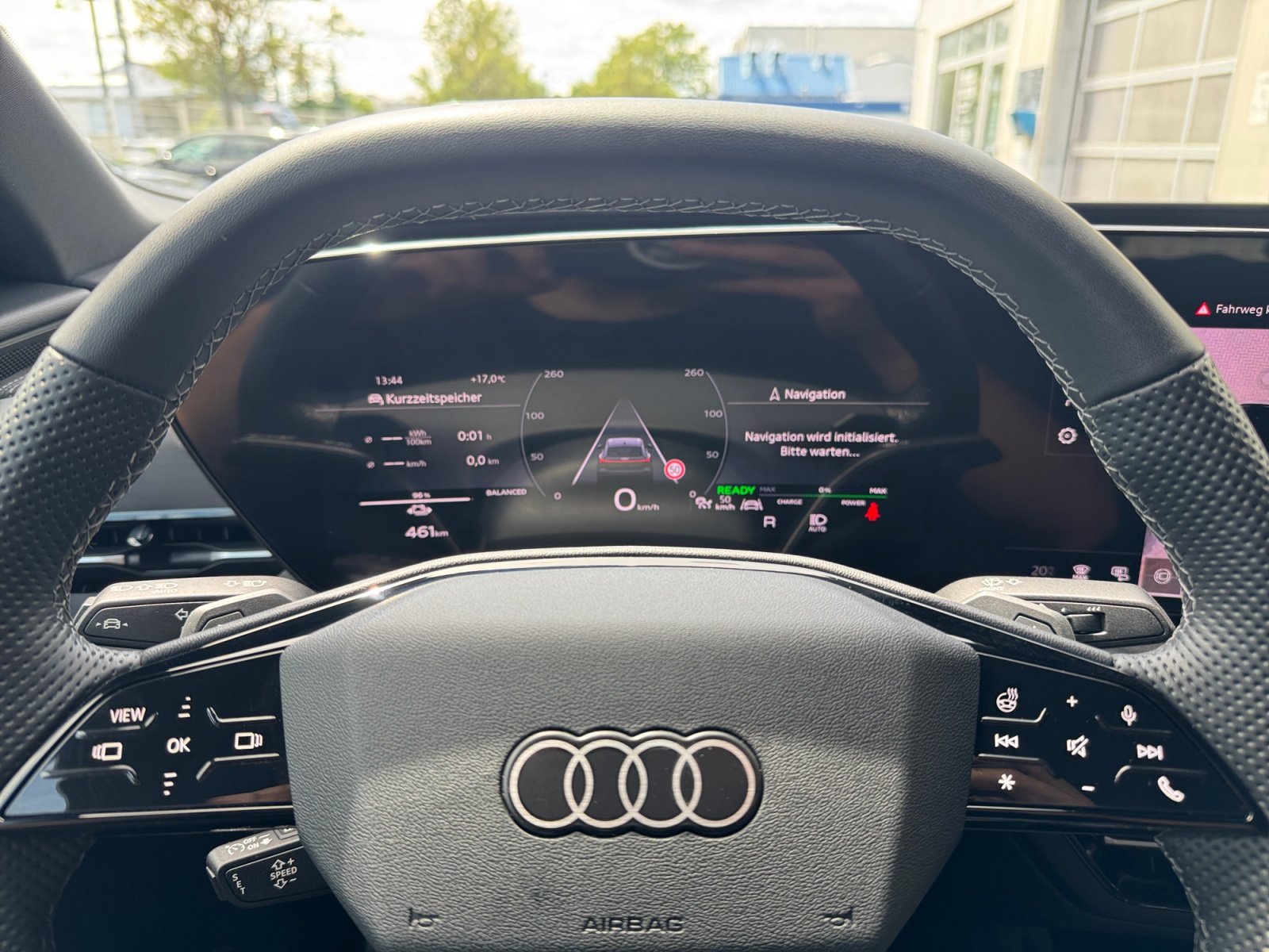 Q6 Sportback e-tron performance 225 kW S Line,LM