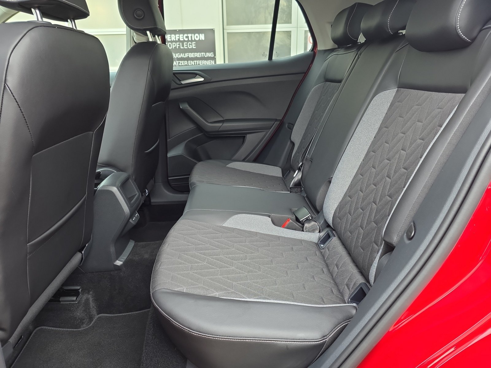 T-Cross Life T-Cross Life 1.0 l TSI OPF D PDC