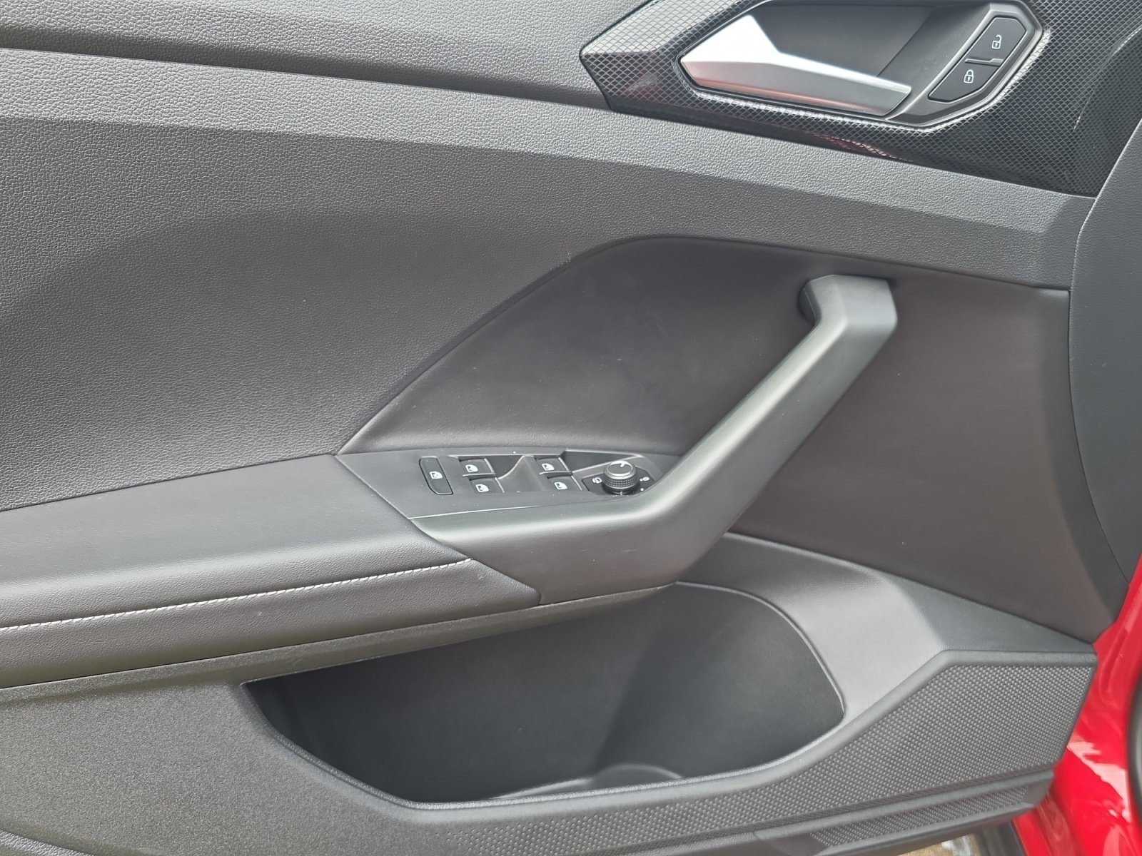 T-Cross Life T-Cross Life 1.0 l TSI OPF D PDC