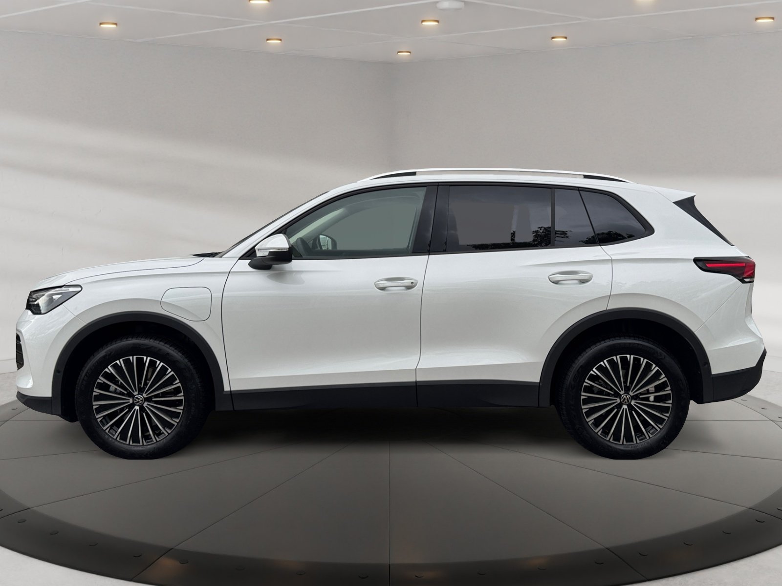 Tiguan Life 1.5 TSI eHybrid Kam.,Virtual,ACC,LED