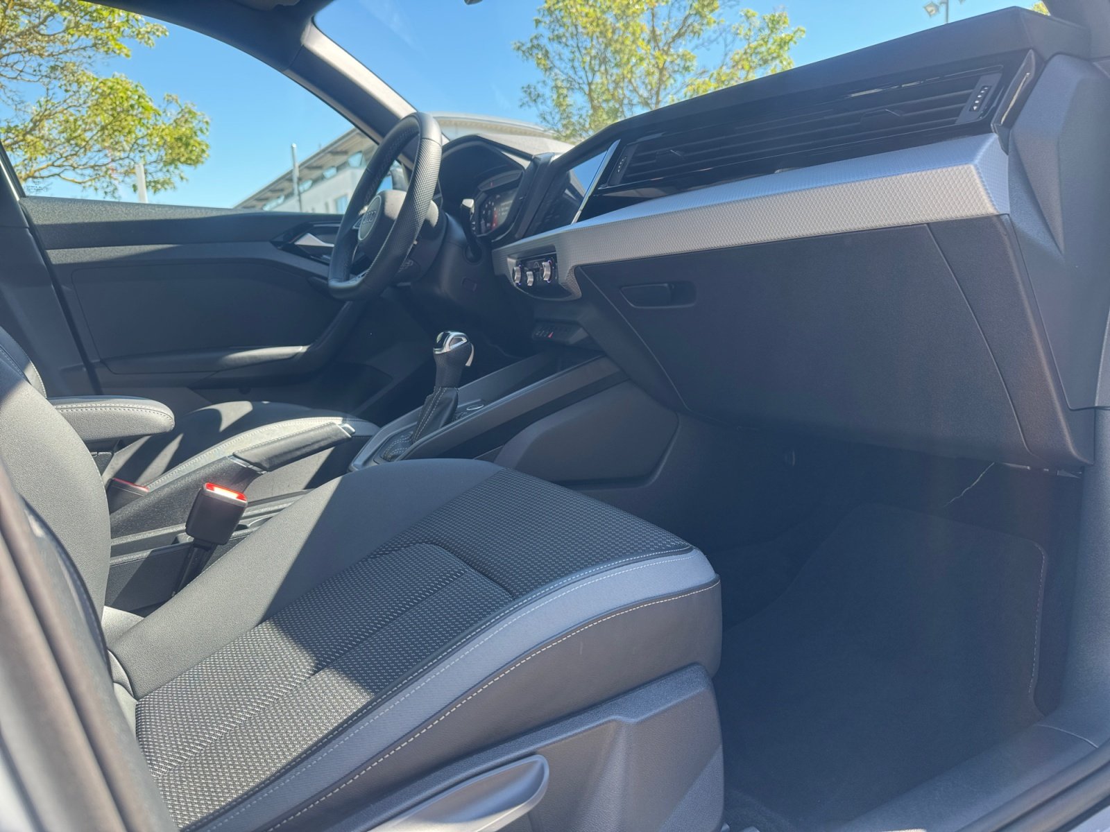 A1 Sportback S line 40 TFSI S tronic S Line,PDC