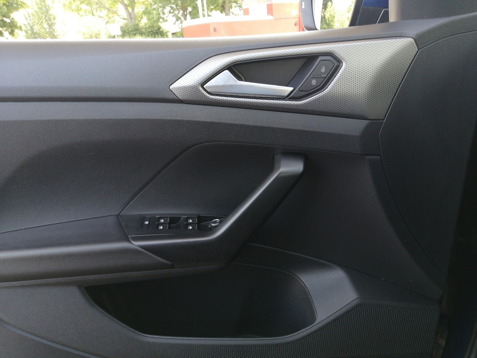 T-Cross ACTIVE 1.0 TSI ,PDC,Virtual,AHK,ACC,Navi
