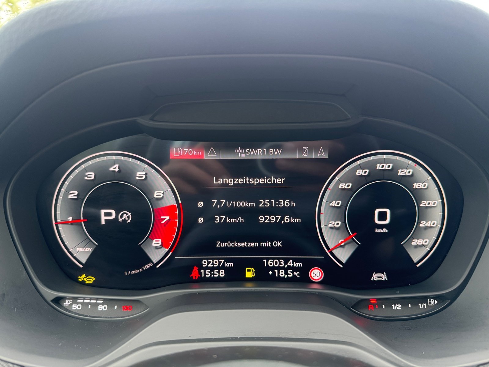 Q2 S line 35 TFSI S tronic S Line,Kam.,PDC,LED