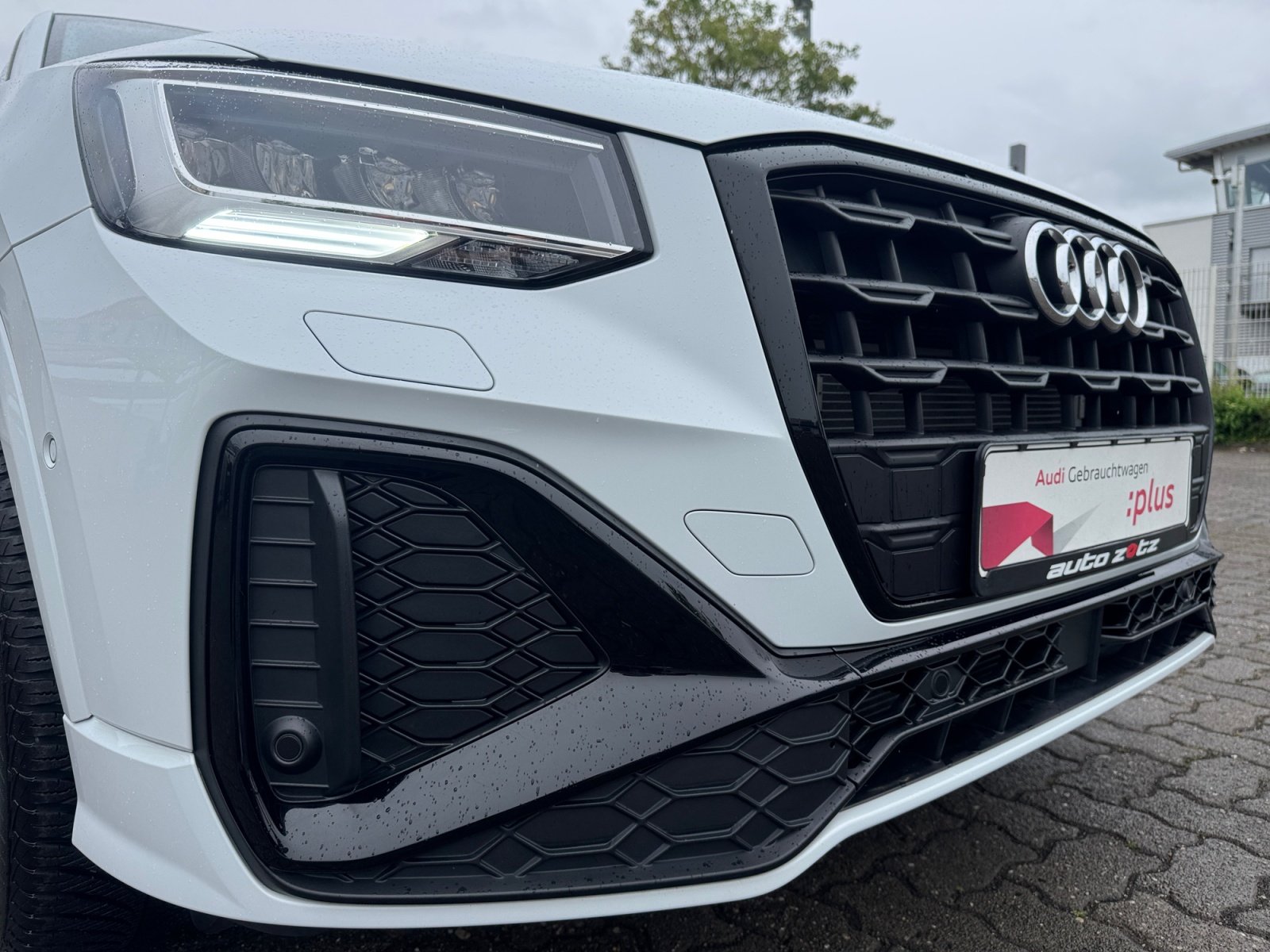 Q2 S line 35 TFSI S tronic S Line,Kam.,PDC,LED