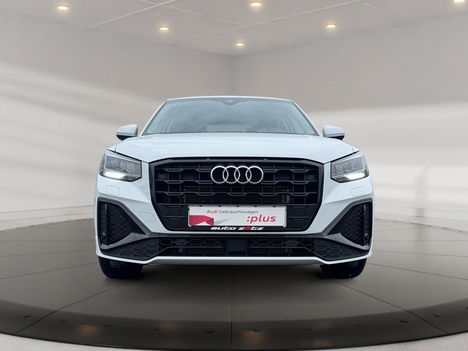 Q2 S line 35 TFSI S tronic S Line,Kam.,PDC,LED