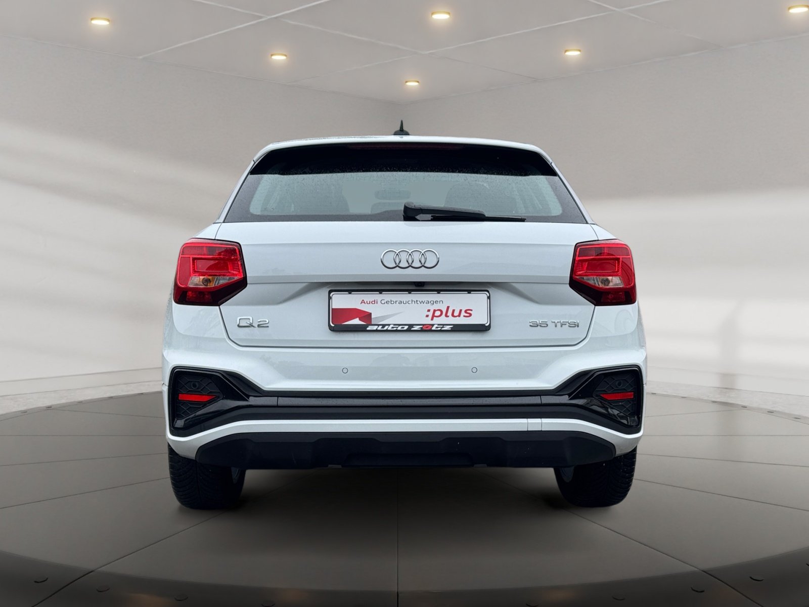 Q2 S line 35 TFSI S tronic S Line,Kam.,PDC,LED