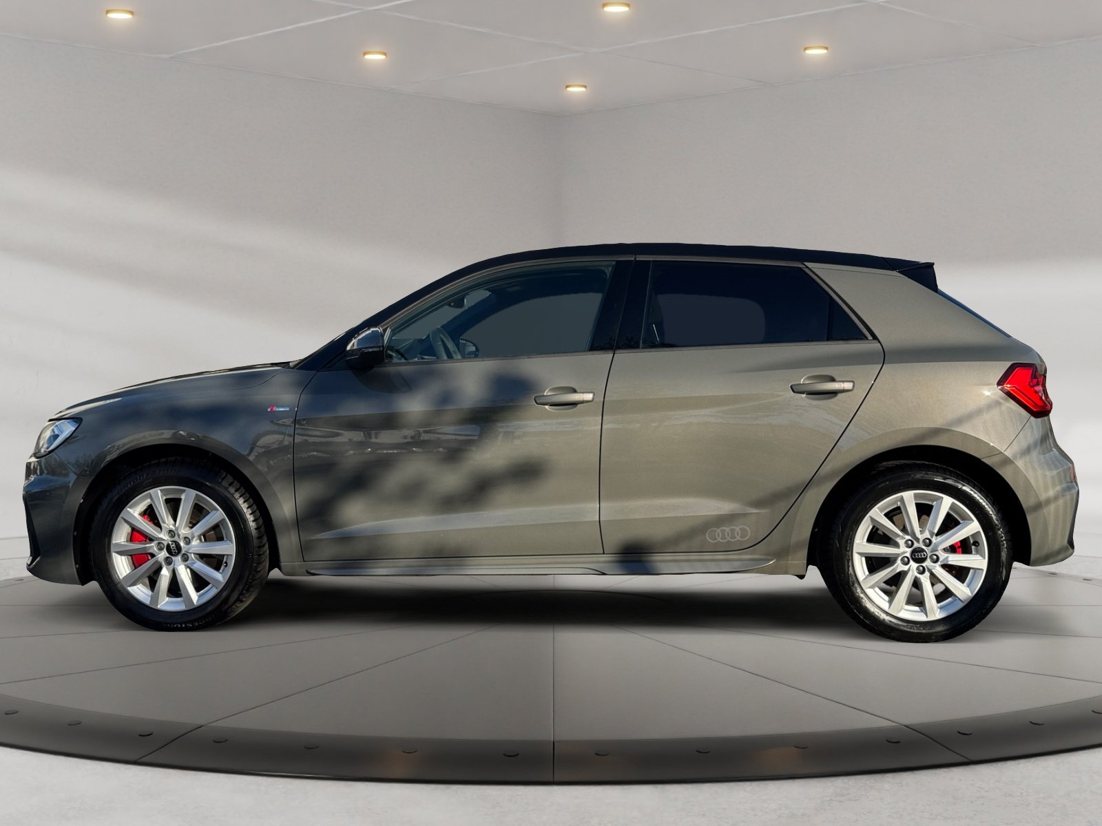 A1 Sportback S line 40TFSI S tronic S Line,PDC