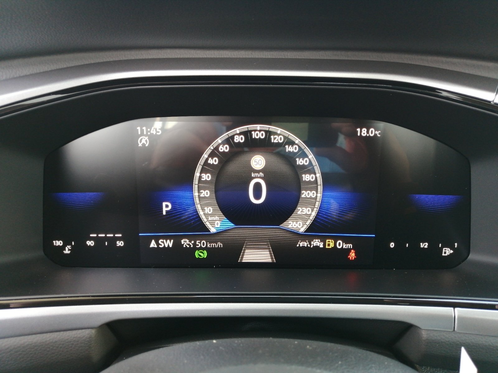 T-Roc 1.5TSI DSG Kam.,PDC,Virtual,LM
